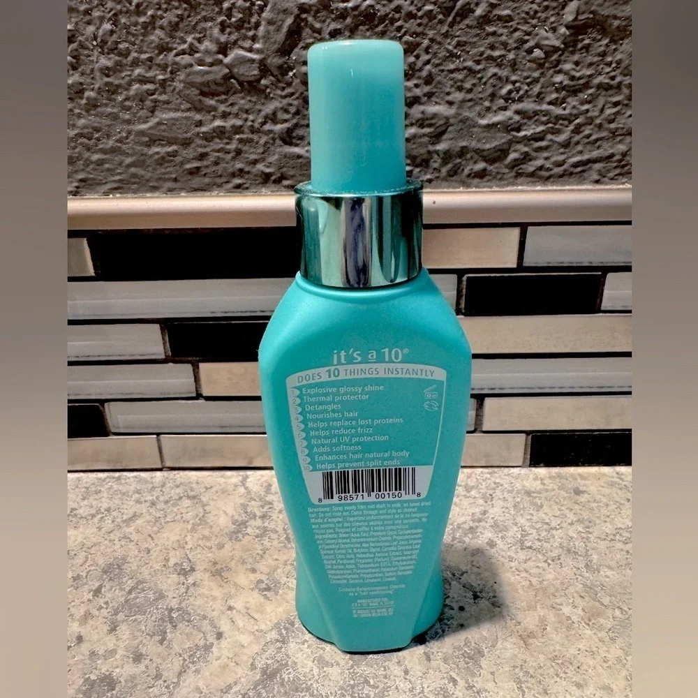 It’s a 10 Blow Dry Miracle Glossing Leave-In